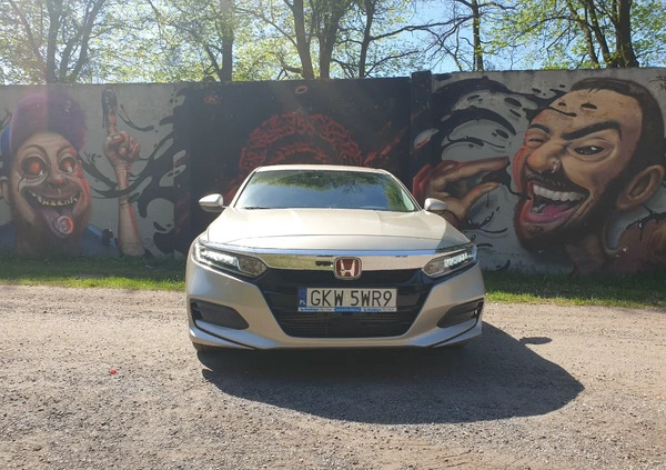 Honda Accord cena 74900 przebieg: 92000, rok produkcji 2018 z Kwidzyn małe 596